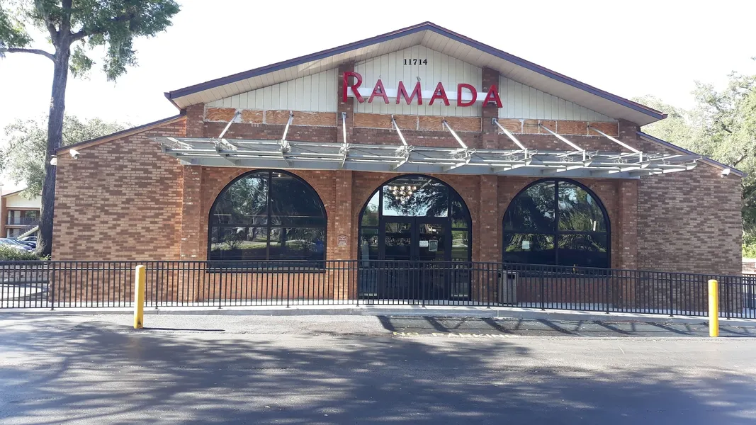 Ramada by Wyndham Temple Terrace/Tampa North hotel detail image 2