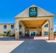 Quality Inn & Suites Terrell hotel detail image 4