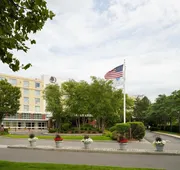 DoubleTree by Hilton Hotel Boston Bayside hotel detail image 5
