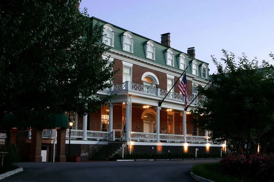 The Martha Washington Inn And Spa hotel detail image 2