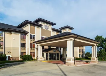 The Niobrara Lodge hotel thumbnail 2