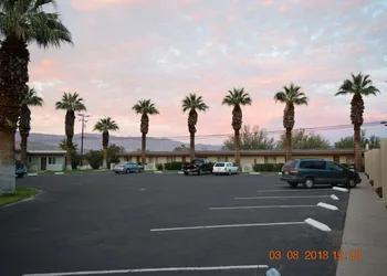 Stanlunds Inn And Suites hotel thumbnail 2
