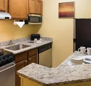 Sonesta Simply Suites Phoenix Scottsdale hotel detail image 7
