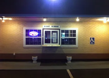 Newport News Inn hotel thumbnail 2