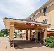 Quality Inn & Suites Davenport near I-80 hotel detail image 3