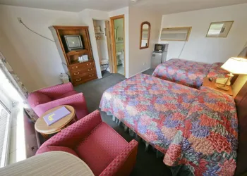 Rainbow Lodge and Inn hotel thumbnail 6