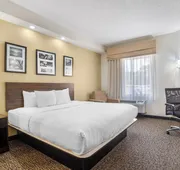 Sleep Inn & Suites at Concord Mills hotel detail image 7