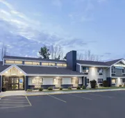 AmericInn by Wyndham Plover Stevens Point hotel detail image 4
