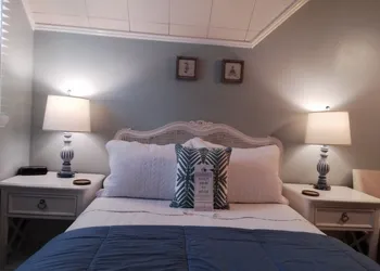 Cherokee Lodge hotel thumbnail 5