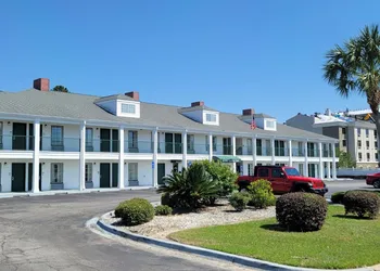 Jameson Inn Douglas hotel thumbnail 2