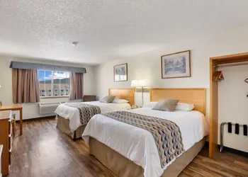Woodland Country Lodge hotel thumbnail 3