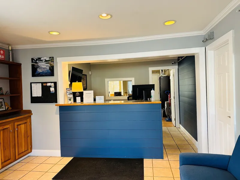 Flagship Inn and Suites hotel detail image 6
