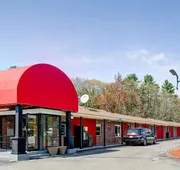Econo Lodge Sharon - Foxborough hotel detail image 5