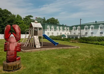 Acadia Inn hotel thumbnail 5