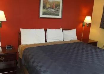 Red Carpet Inn Allentown Hausman Road hotel thumbnail 4
