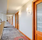 Embassy Suites by Hilton Chicago O'Hare Rosemont hotel detail image 5
