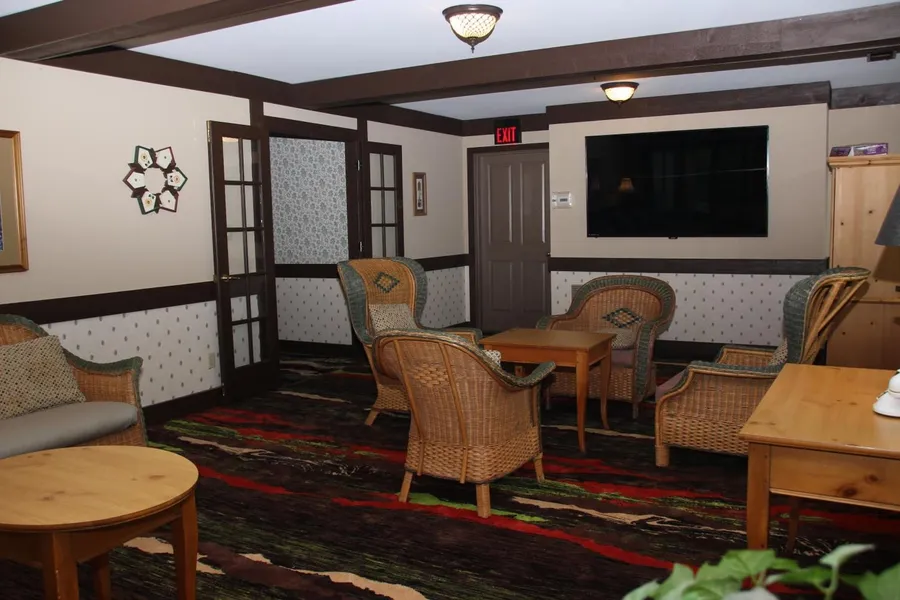 Spring House Inn hotel detail image 6