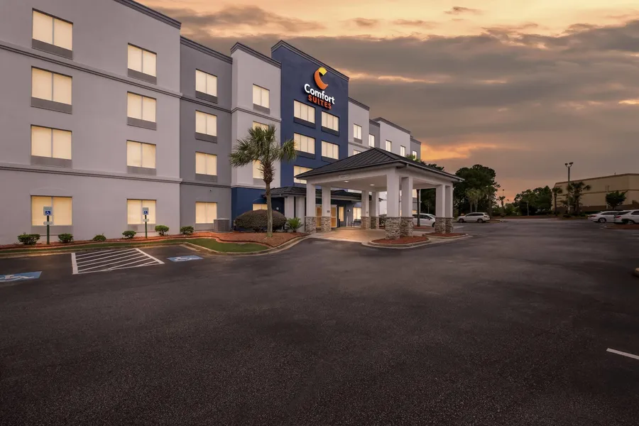 Comfort Suites Columbia at Harbison hotel detail image 2