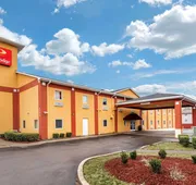 Econo Lodge Louisville Airport hotel detail image 5