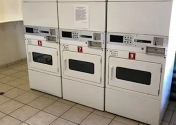 InTown Suites Extended Stay Gulfport MS hotel thumbnail 4