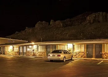 Three Rivers Inn hotel thumbnail 3