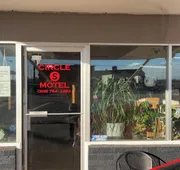 Circle S Motel Cozad I-80 hotel detail image 7