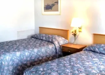 Monticello Inn hotel thumbnail 7