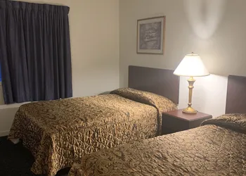 Monticello Inn hotel thumbnail 8
