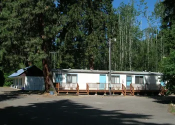 Little River Motel hotel thumbnail 7