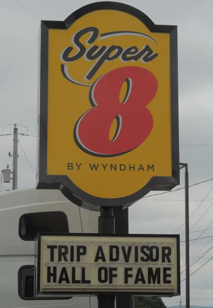 Super 8 by Wyndham Mifflinville Near Bloomsburg hotel detail image 2