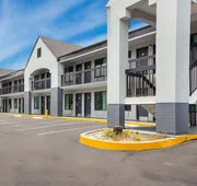 Econo Lodge Mobile Airport Blvd. hotel detail image 5