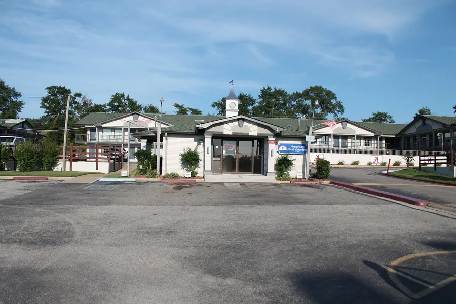 Americas Best Value Inn Tuscaloosa hotel detail image 2