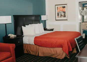 Victorian Inn & Suites hotel thumbnail 7