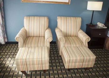 Victorian Inn & Suites hotel thumbnail 8