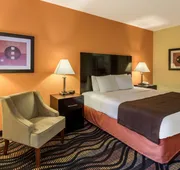 Rock Island Inn & Suites Streator IL hotel detail image 4