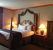 Petawawa River Inn and Suites hotel detail image 5