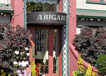 Abigail's Hotel hotel thumbnail 4