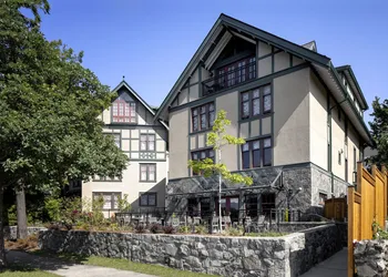 Abigail's Hotel hotel thumbnail 6