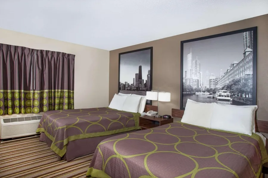 Super 8 by Wyndham Chicago/Rosemont/O'Hare/SE hotel detail image 2