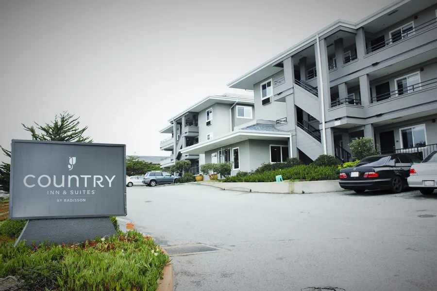 Country Inn & Suites by Radisson, Monterey Beachfront-Marina, CA hotel detail image 2