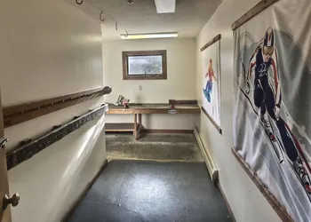 Mountain Sports Inn hotel thumbnail 2