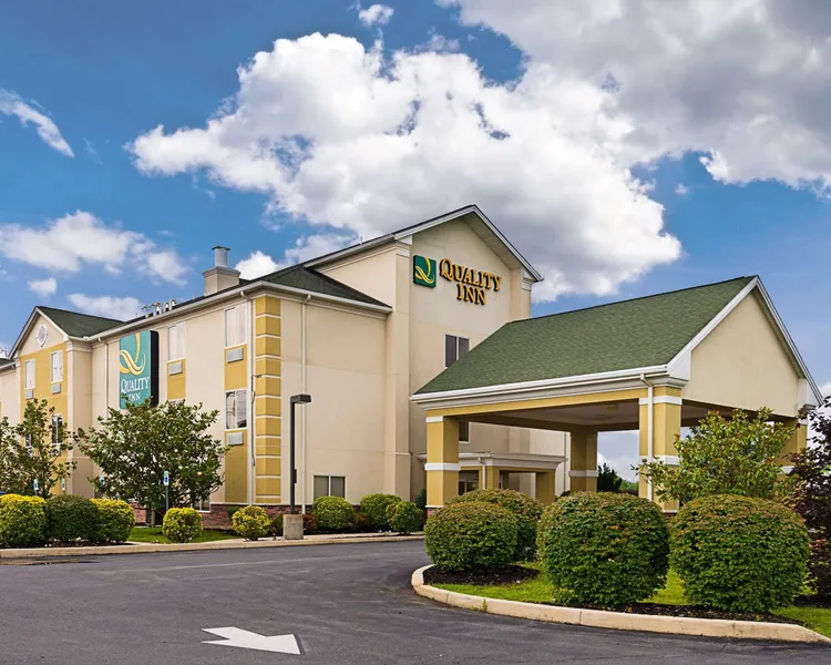 Quality Inn Spring Mills - Martinsburg North hotel detail image 2