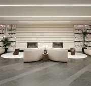 DoubleTree by Hilton Montreal hotel detail image 5