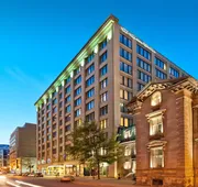 Le Square Phillips Hotel And Suites hotel detail image 3