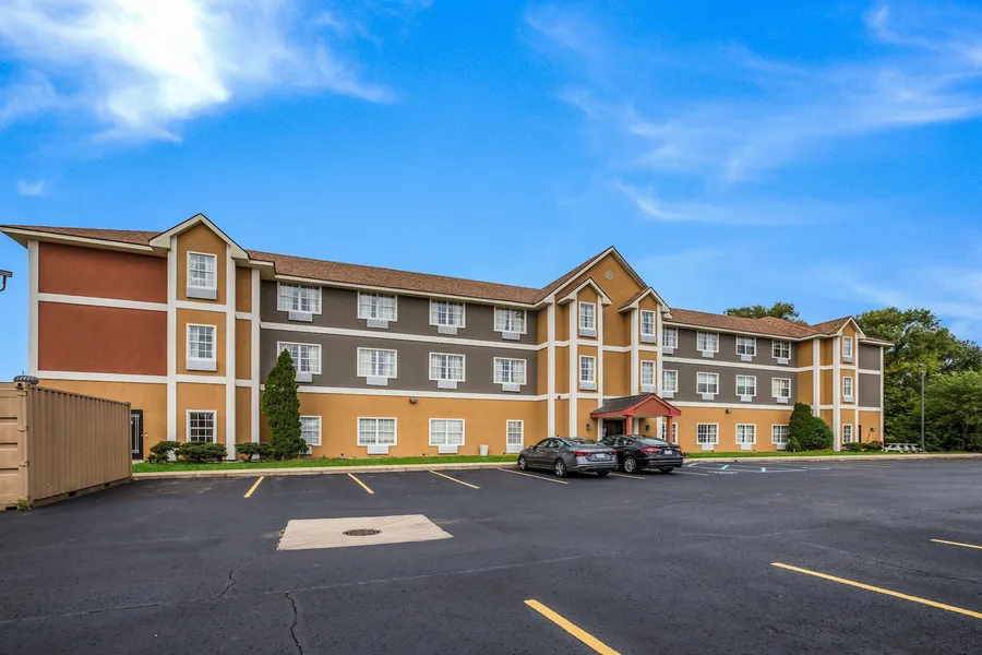 Americas Best Value Inn & Suites Three Rivers hotel detail image 2