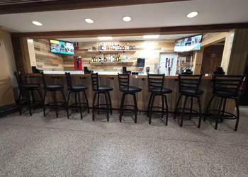 Katahdin Inn & Suites hotel thumbnail 3