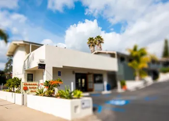 Orange Tree Inn hotel thumbnail 5
