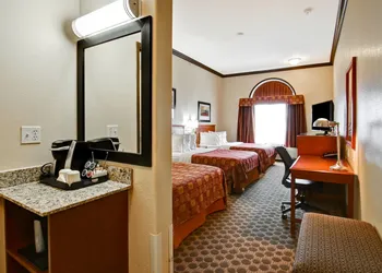 Canalta Hotel Rocky Mountain House hotel thumbnail 5
