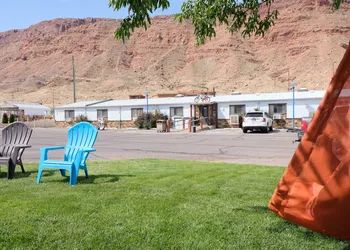 Silver Sage Inn Moab hotel thumbnail 3