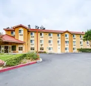 Comfort Inn Fontana hotel detail image 3